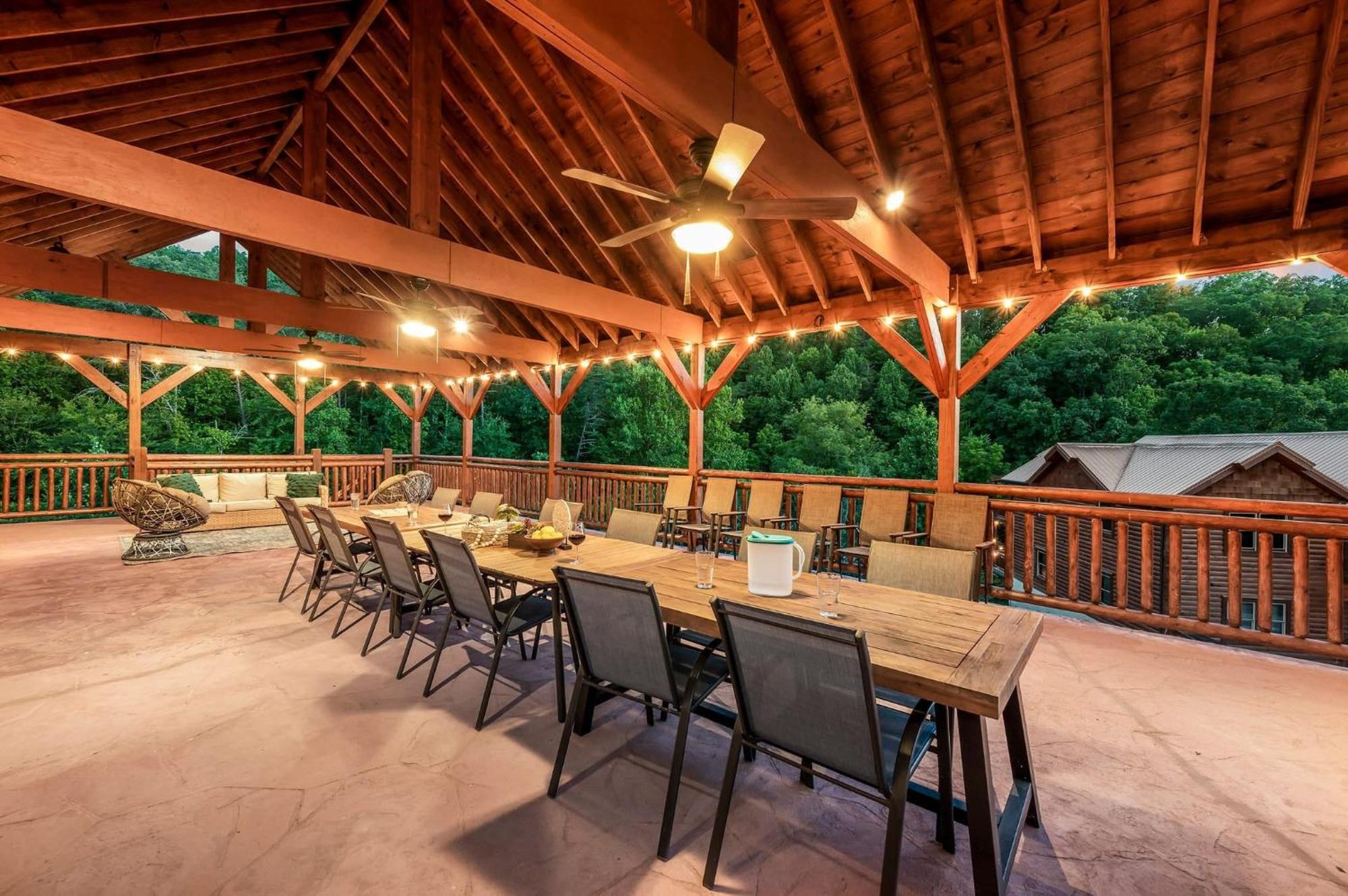 Smokey'S Paradise By Avantstay Sleeps 22 Pool Sevierville Buitenkant foto