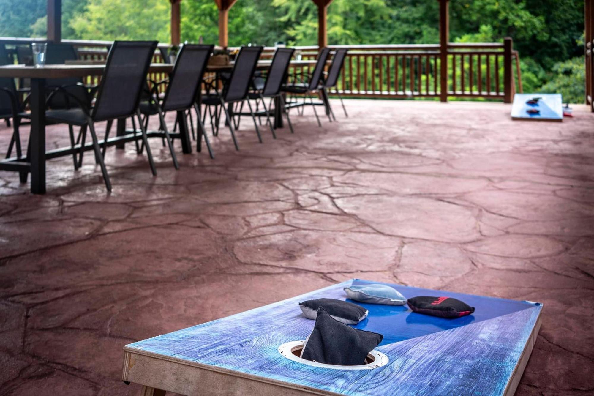 Smokey'S Paradise By Avantstay Sleeps 22 Pool Sevierville Buitenkant foto