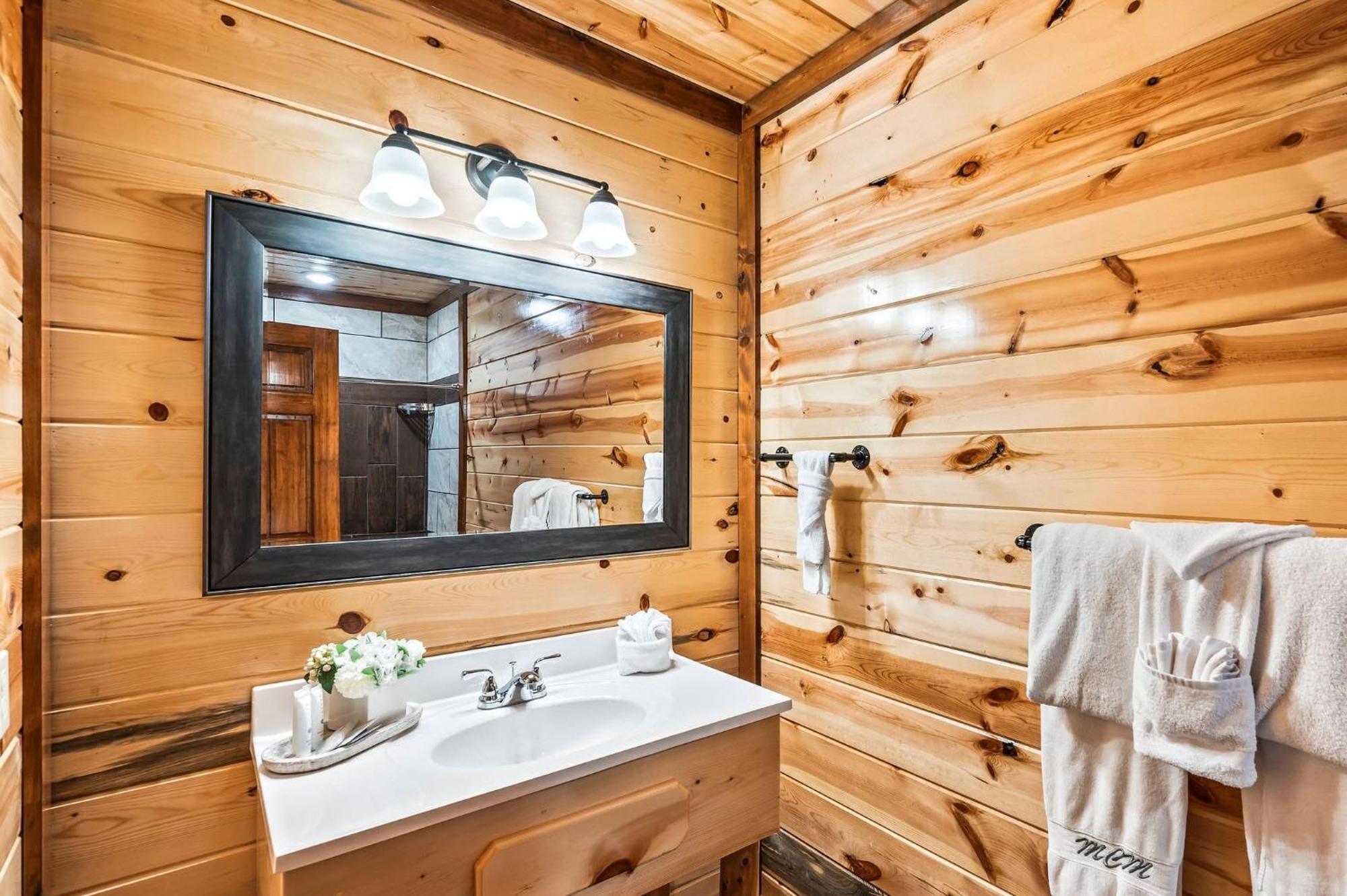 Smokey'S Paradise By Avantstay Sleeps 22 Pool Sevierville Buitenkant foto